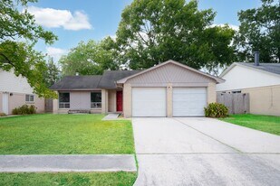 22819 Carter Gate Dr in Spring, TX - Building Photo
