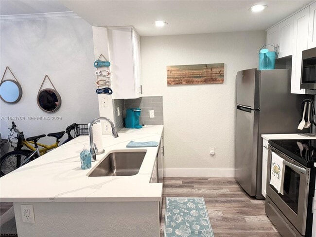 1801 N Flagler Dr in West Palm Beach, FL - Foto de edificio - Building Photo