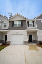 492 Gov Treutlen Cir in Pooler, GA - Building Photo - Building Photo