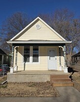 1018 Osage St in Leavenworth, KS - Building Photo