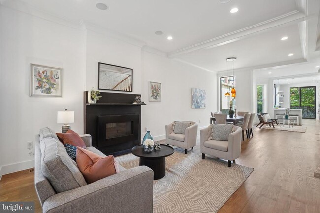property at 1831 5th St NW