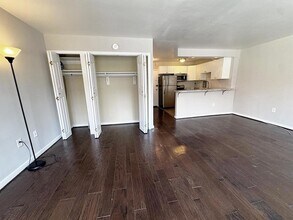 922 24th St NW, Unit 107 in Washington, DC - Building Photo - Building Photo