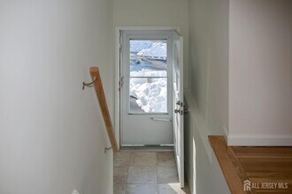 40 Essex Ave in Metuchen, NJ - Building Photo - Building Photo