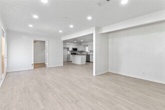 10906 Keese Dr in Houston, TX - Building Photo - Building Photo