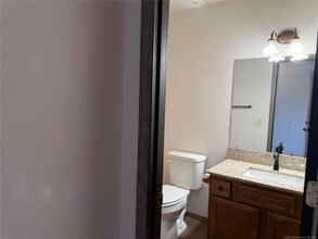 2403 N Jay St in Claremore, OK - Building Photo - Building Photo