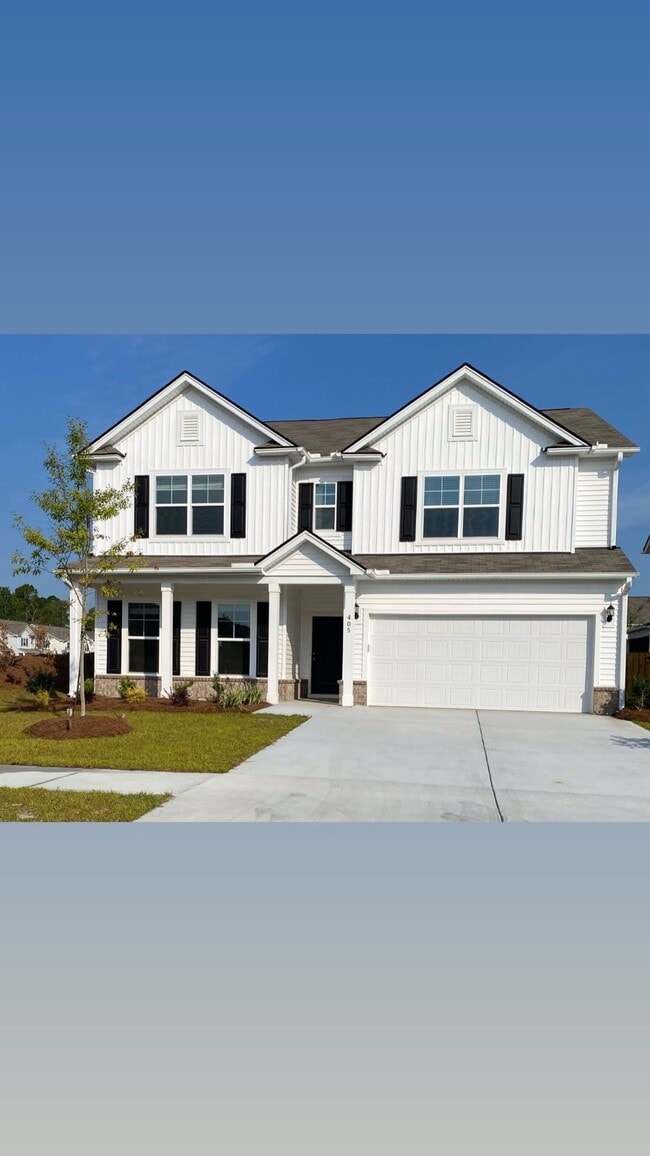 property at 405 Malind Bluff Dr