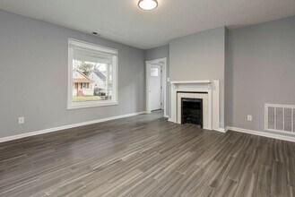 2120 W Lee St in Louisville, KY - Building Photo - Building Photo