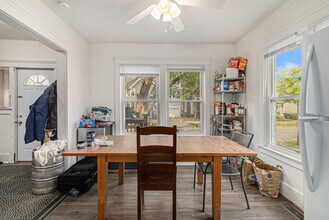 811 Sybil St in Ann Arbor, MI - Building Photo - Building Photo