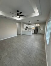 3524 S Dominique Dr, Unit 3 in Pharr, TX - Foto de edificio - Building Photo