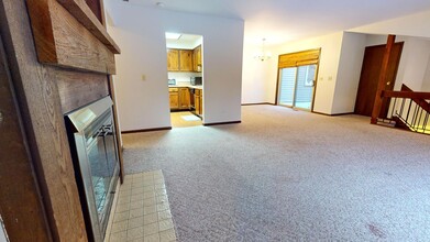 2527-2529-2529 Lexington Ontario Rd in Lexington, OH - Foto de edificio - Building Photo