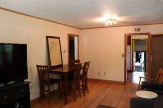 809 S 5th Ave in Bozeman, MT - Building Photo - Building Photo