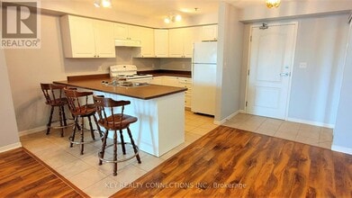 330 Prince Charles Dr S in Welland, ON - Building Photo - Building Photo