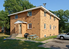 2450 County Road I Apartments