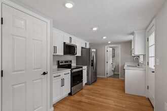 31 Birch Rd in Westford, MA - Building Photo - Building Photo