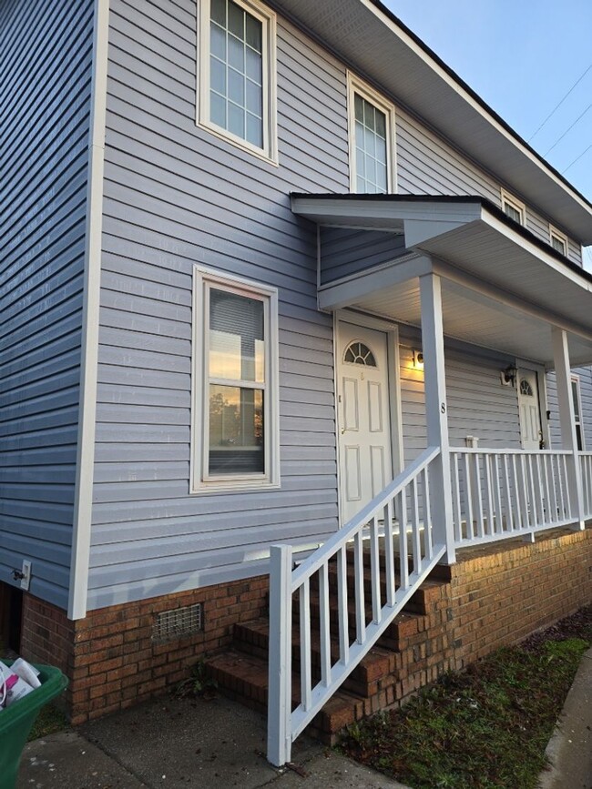 20 Londonderry Square in Cayce, SC - Building Photo - Building Photo