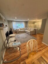 37 Westport Rd in Worcester, MA - Building Photo - Building Photo