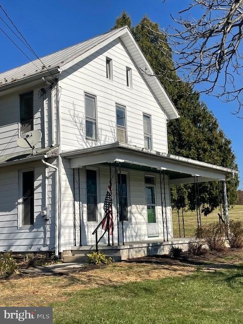 408 Keystone Way in New Bloomfield, PA - Building Photo