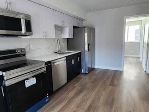 117 1/2 S Rampart Blvd in Los Angeles, CA - Building Photo - Building Photo