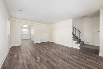 Kingston Townhomes in Baltimore, MD - Building Photo - Interior Photo
