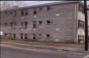 179 Elm St in West Haven, CT - Building Photo