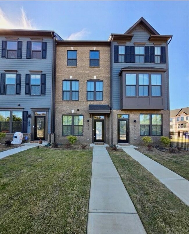 2813 Statesville Ave