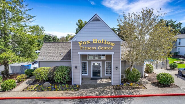 Fox Hollow Apartment Homes in Salem, OR - Foto de edificio - Building Photo