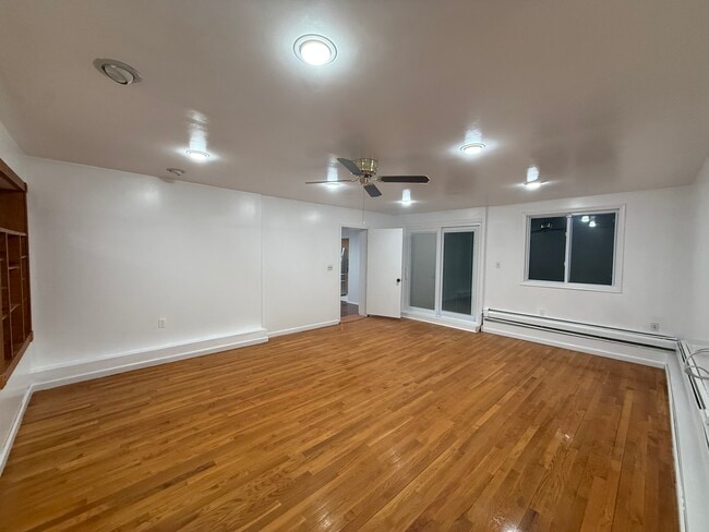 property at 7 Charles St