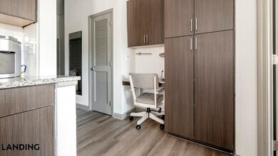 10051 Perimeter Station Dr in Charlotte, NC - Foto de edificio - Building Photo