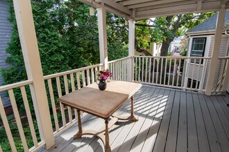 12 William St, Unit 12R William Street in Cambridge, MA - Foto de edificio - Building Photo