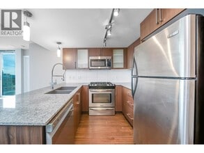 8068 Westminster Hwy in Richmond, BC - Building Photo - Building Photo