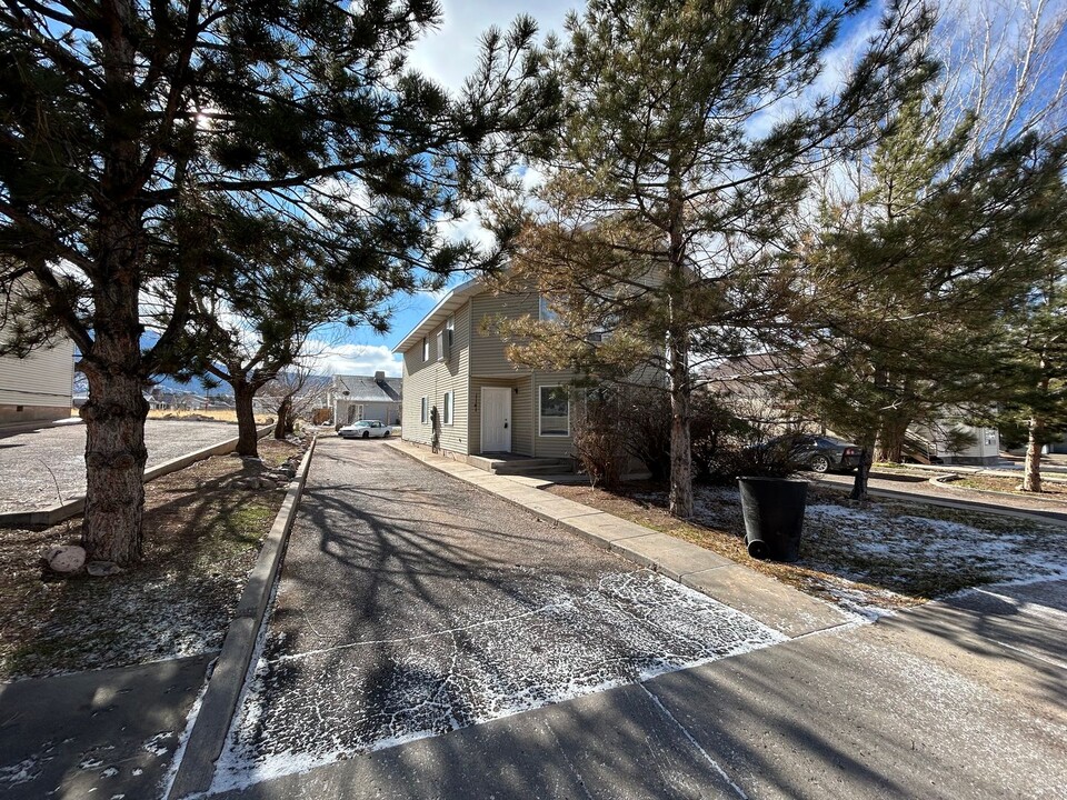 1141-1145 W 425 S in Cedar City, UT - Building Photo