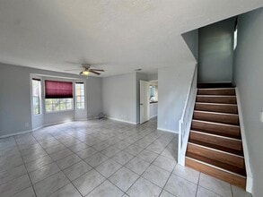 5889 Snowdrop Way in West Palm Beach, FL - Building Photo - Building Photo