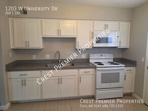 1203 W University Dr in Tempe, AZ - Building Photo - Building Photo