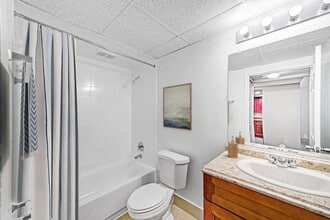 Windward Vista in Lauderhill, FL - Building Photo - Building Photo