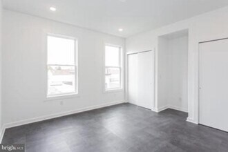 1154 S Sydenham St, Unit 2 in Philadelphia, PA - Building Photo - Building Photo