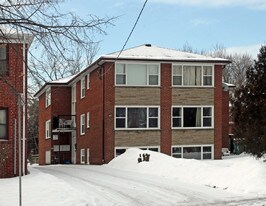 42 Burlington St in Toronto, ON - Building Photo