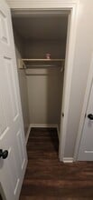1748 Port Dr, Unit 1 in Baton Rouge, LA - Foto de edificio - Building Photo