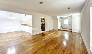 6387 E Windsor Ln in Norcross, GA - Building Photo - Building Photo