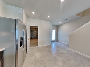 3109 Emerald Acrs Ln in Sanford, FL - Building Photo - Building Photo