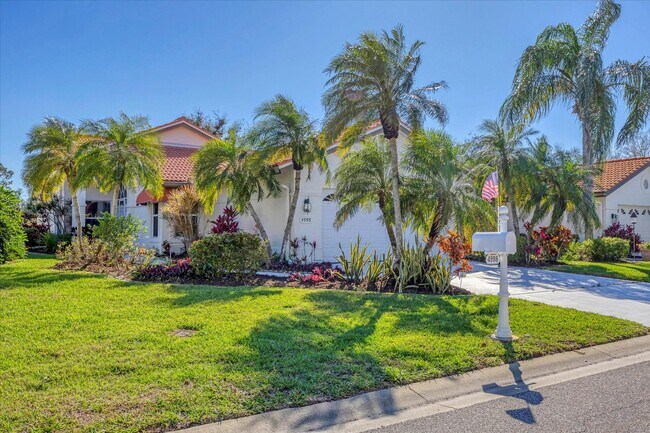 4998 Tamarack Trail in Venice, FL - Building Photo - Building Photo