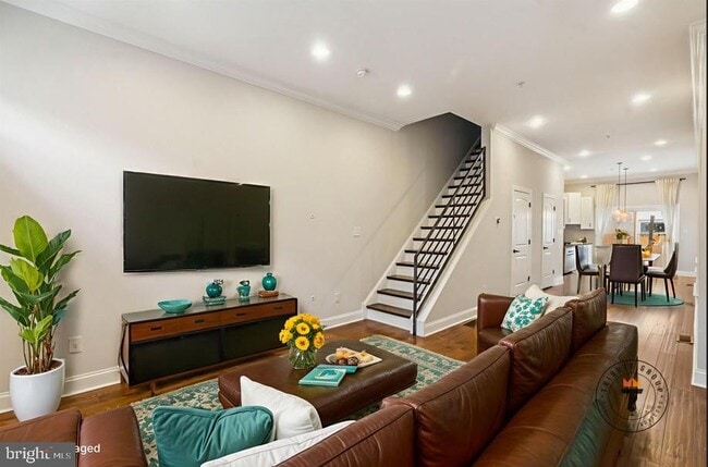 719 E Thompson St in Philadelphia, PA - Building Photo - Building Photo