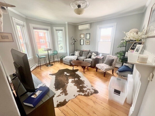 28 Goldsmith St in Boston, MA - Building Photo - Building Photo