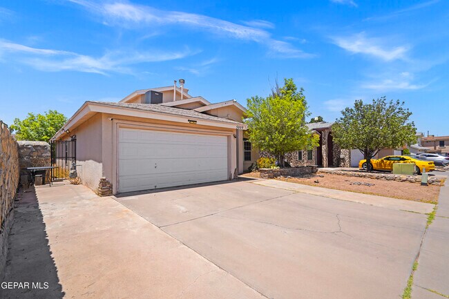 5009 Cedar Sands Ln in El Paso, TX - Building Photo - Building Photo