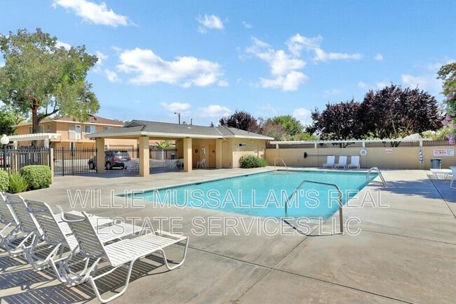 property at 2505 Prescott Rd