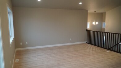 6653 Thomas St in Horace, ND - Building Photo - Building Photo