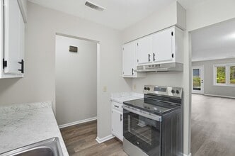 812 Villa Park Ct in Fort Wayne, IN - Building Photo - Building Photo