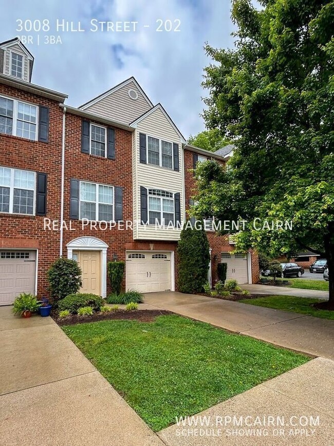 property at 3008 Hill St