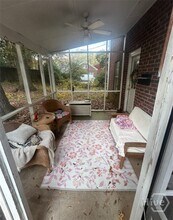 215 Hodgson Dr in Athens, GA - Building Photo - Building Photo