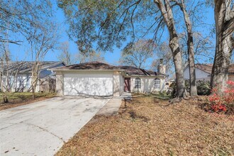 4627 Hickorygate Dr in Spring, TX - Building Photo - Building Photo