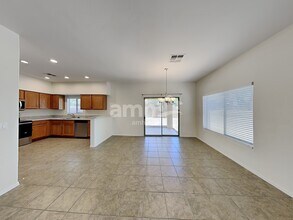 397 East Placita Rejilla in Sahuarita, AZ - Building Photo - Building Photo
